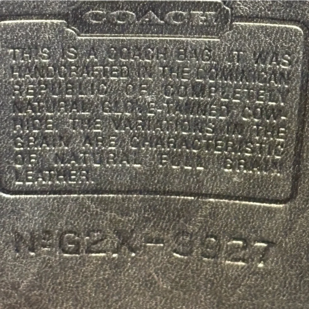 Coach vintage black leather 9927 Dominican Republic Willis bag